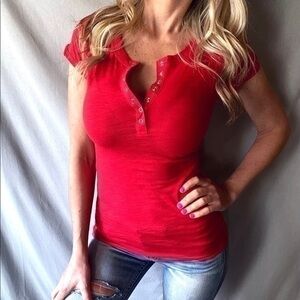 Red Snap Button Short Sleeve Slub Henley Top Tee